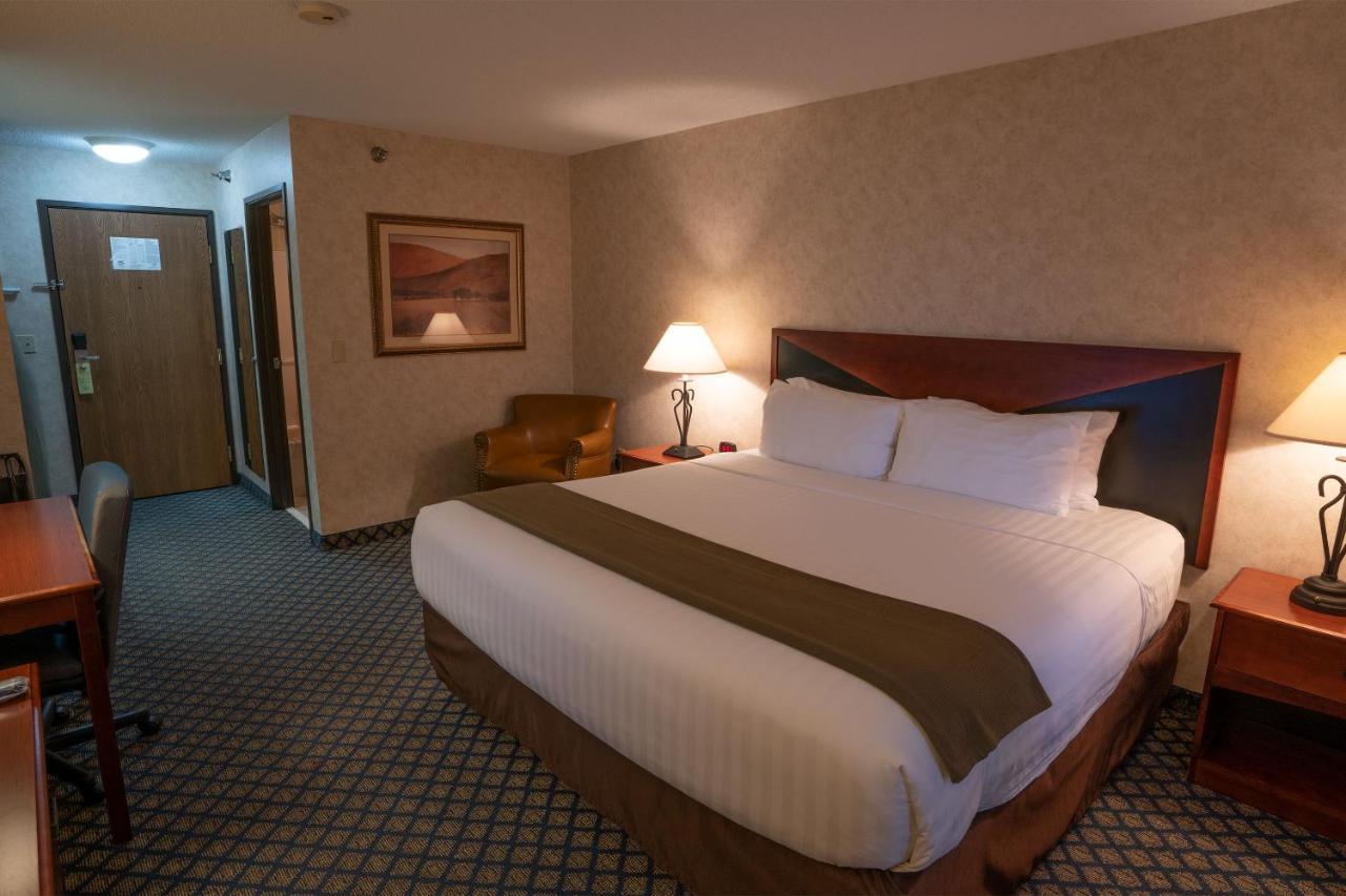 Miles City Hotel & Suites Dış mekan fotoğraf