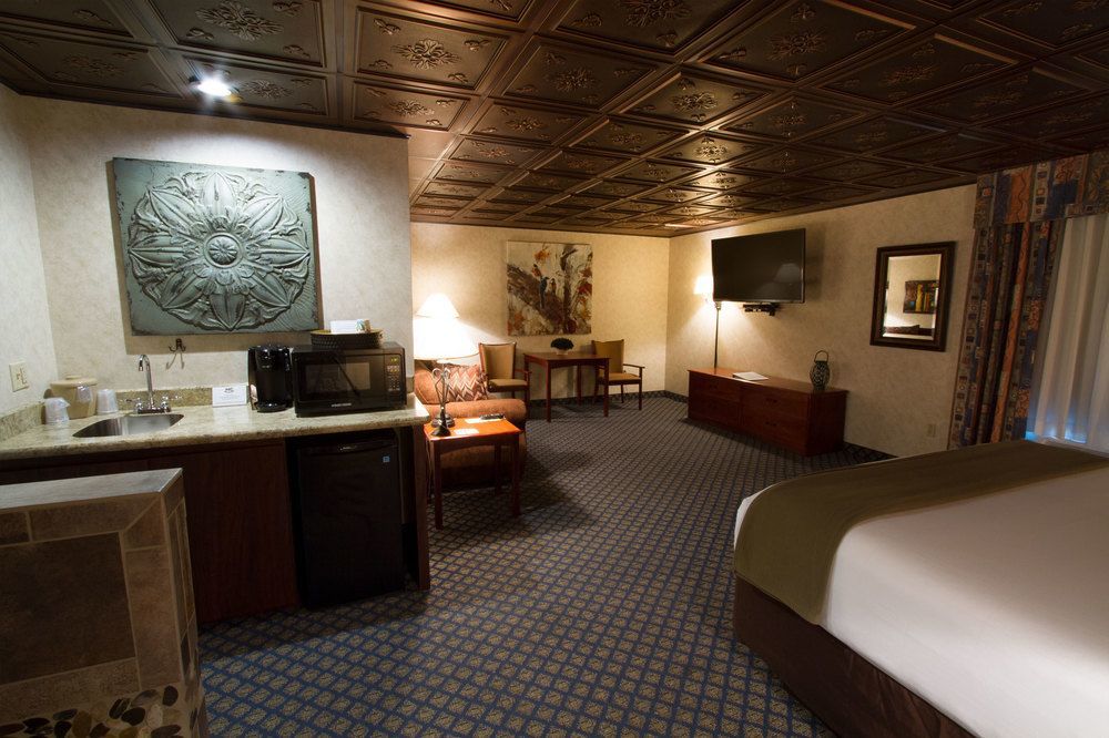 Miles City Hotel & Suites Dış mekan fotoğraf